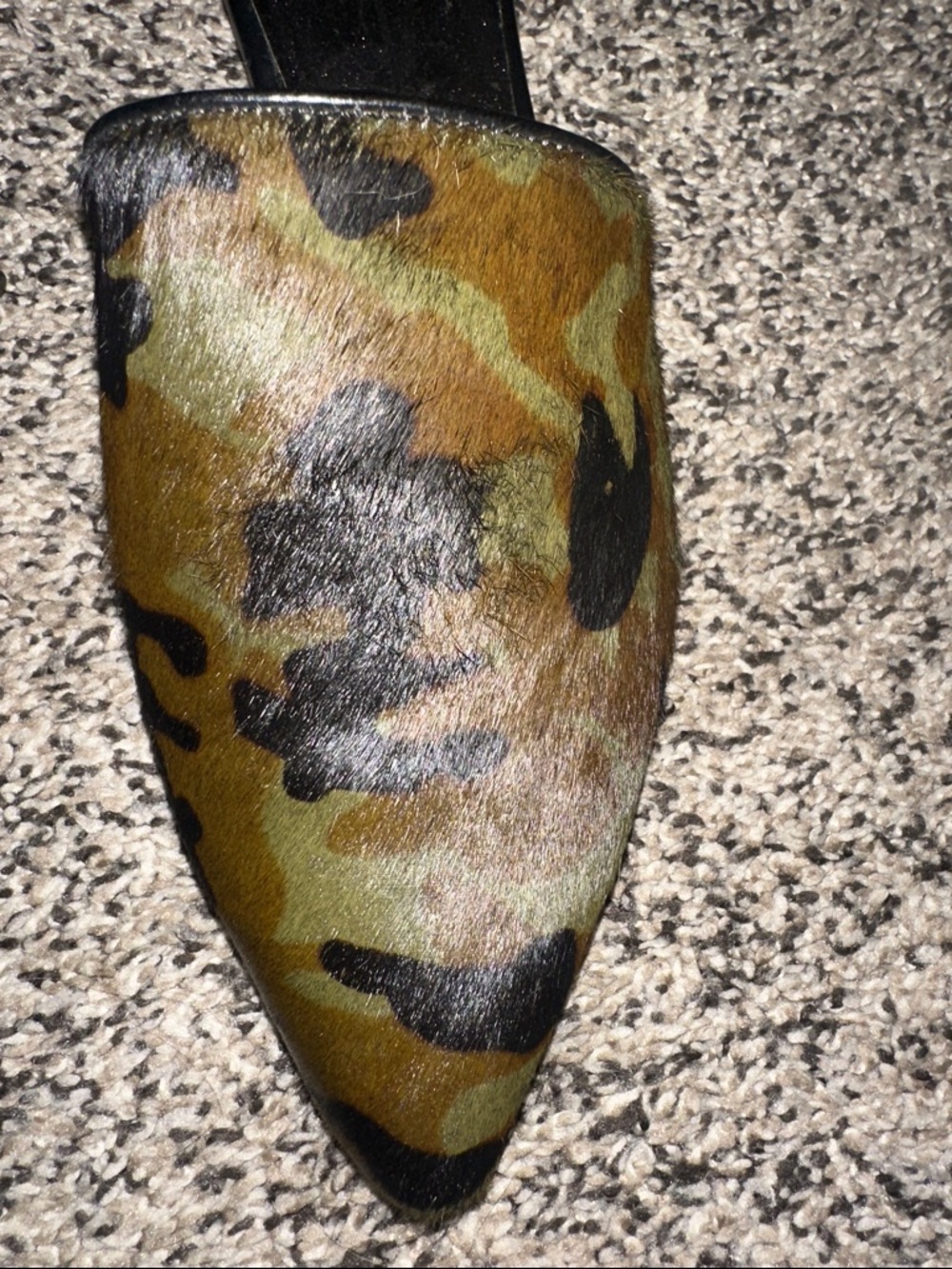 NWT-Dolce Vita Olive and Black Camouflage Pointed Slide Mules - Picture 4 of 4